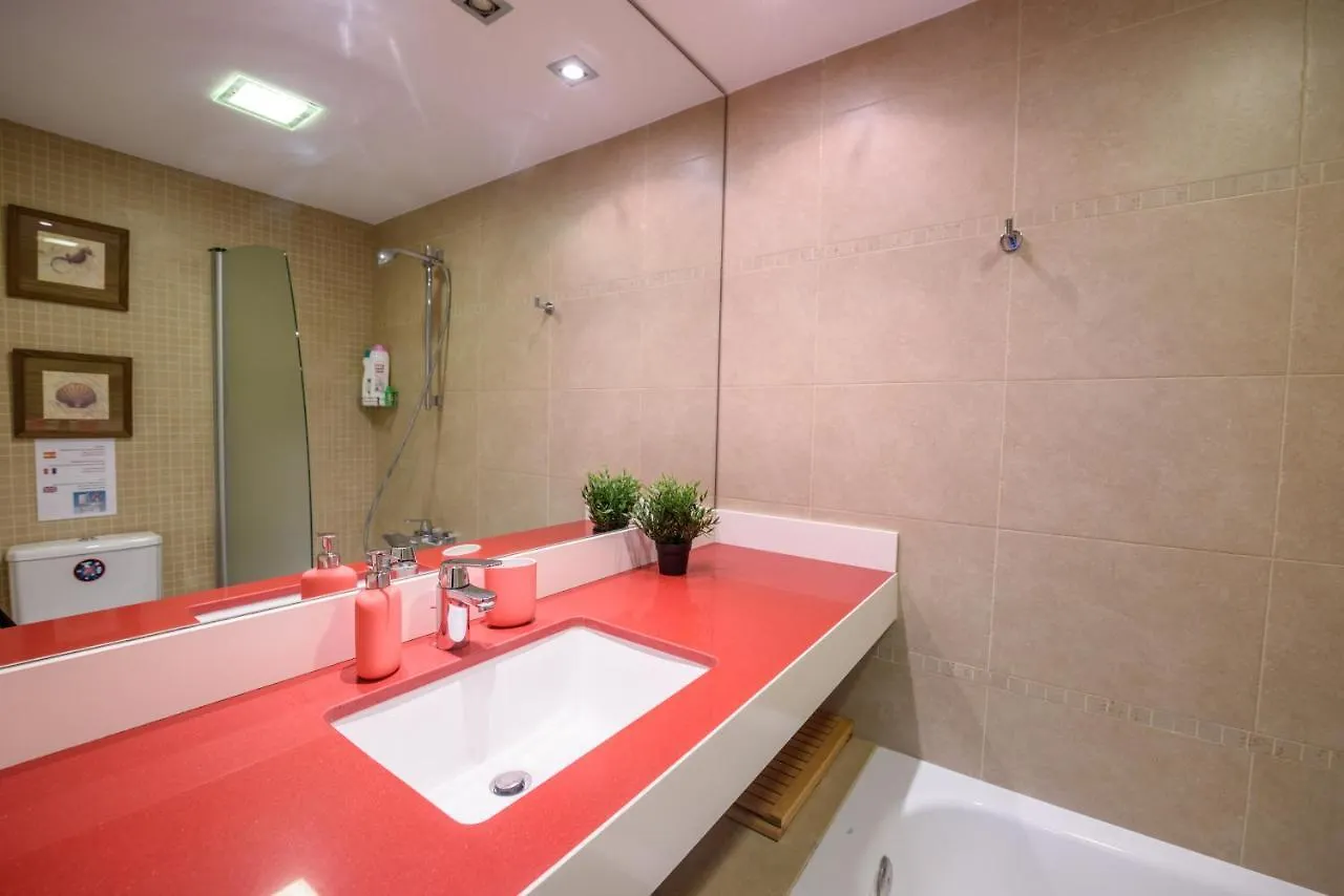 Apartment Ramblasrentals Cozy Renovated 2Br With Balcony Lift 20M Rambla - Parking - Wifi Barcelona