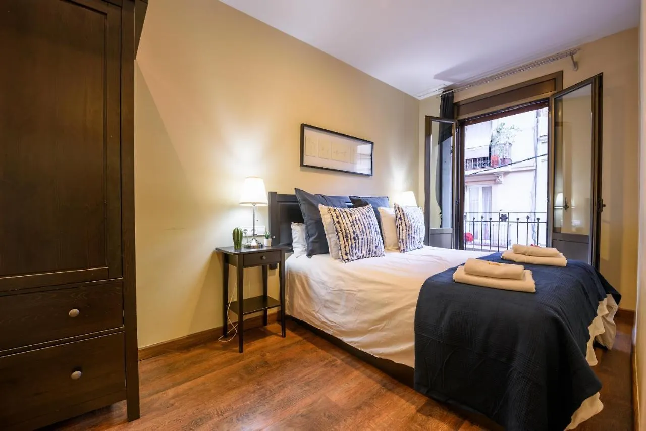 Ramblasrentals Cozy Renovated 2Br With Balcony Lift 20M Rambla - Parking - Wifi Barcelona Spain